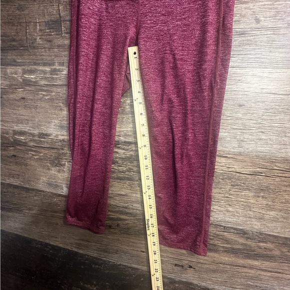 Athleta Red Capri Leggings Streamlined Performance Fit - Picture 6 of 11